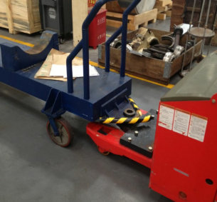 非標(biāo)牽引車(chē) 非標(biāo)牽引車(chē)