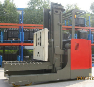 非標(biāo)托盤(pán)堆高車(chē) 非標(biāo)托盤(pán)堆高車(chē)