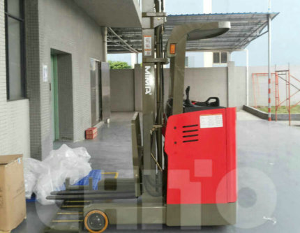 廣州生物制藥企業(yè)采購(gòu)前移式電動(dòng)叉車(chē) 廣州生物制藥企業(yè)采購(gòu)前移式電動(dòng)叉車(chē)