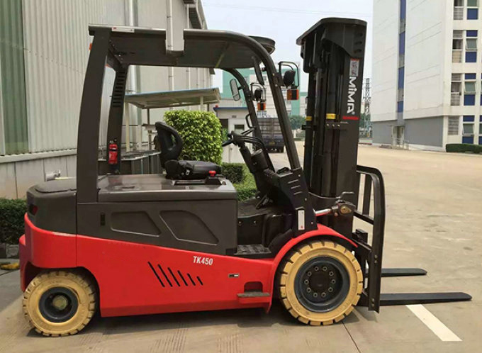 5噸平衡重電動(dòng)叉車(chē) 5噸平衡重電動(dòng)叉車(chē)